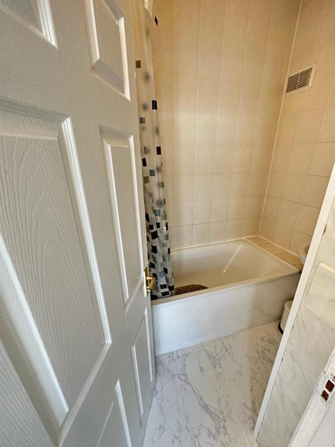 4 Floor New Miles Appartamento